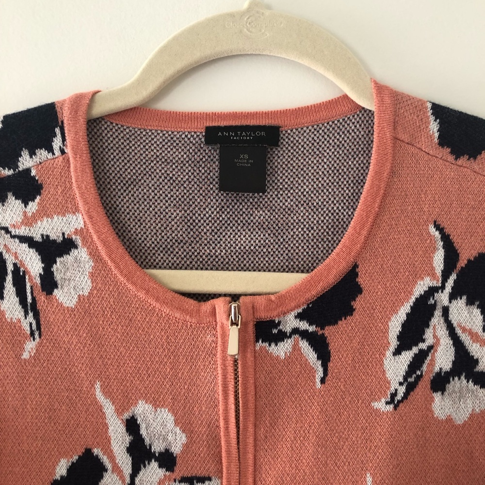 Ann Taylor Floral Print Sweater XS